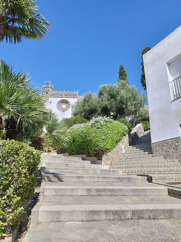 Plaza Almirante Cervera