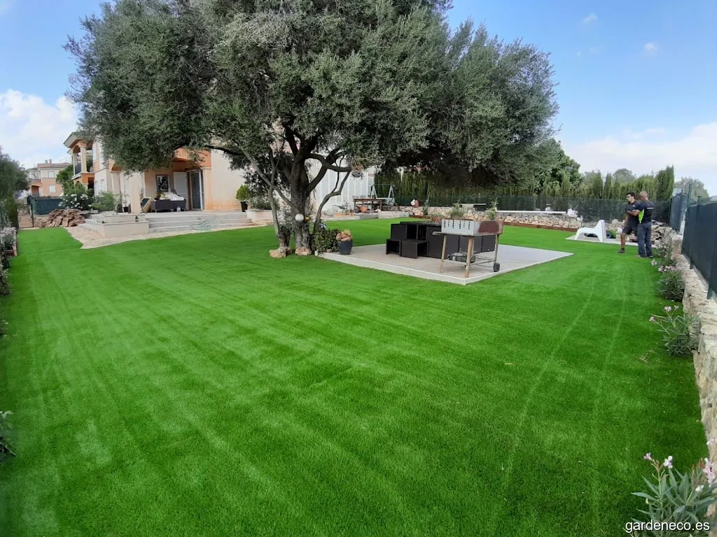 CÉSPED ARTIFICIAL VILADECANS