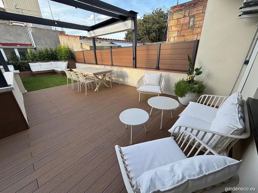 Jardineria Castelldefels - Reforma terraza o jardín - Diseño terraza o jardín - Paisajismo