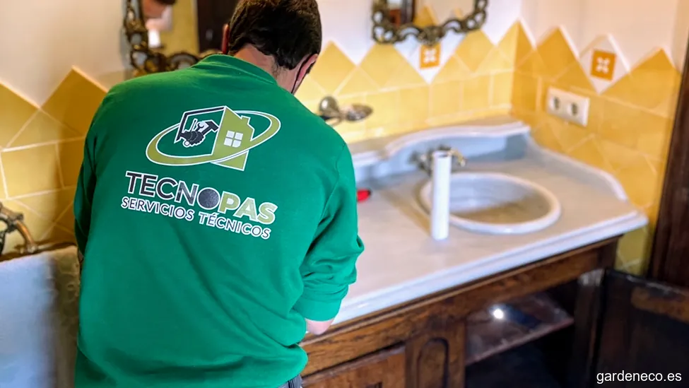 Limpiezas y Servicios TECNOPAS