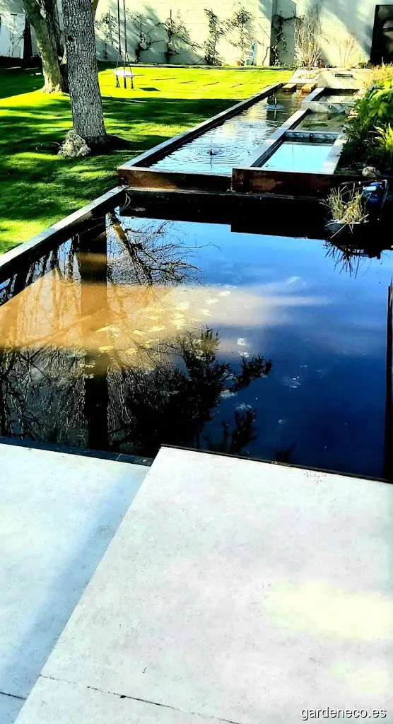 Green World Jardines