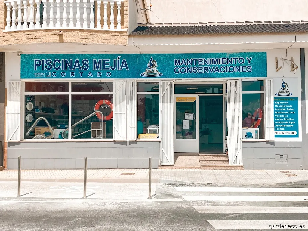 Mantenimiento y Conservaciones de Piscinas Mejía