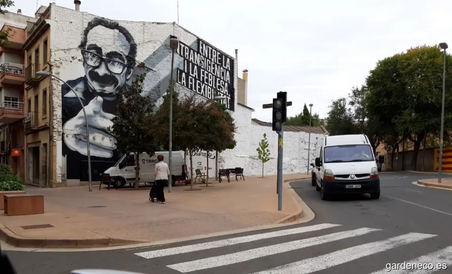 Plaça Dr Josep Domingo i Mas