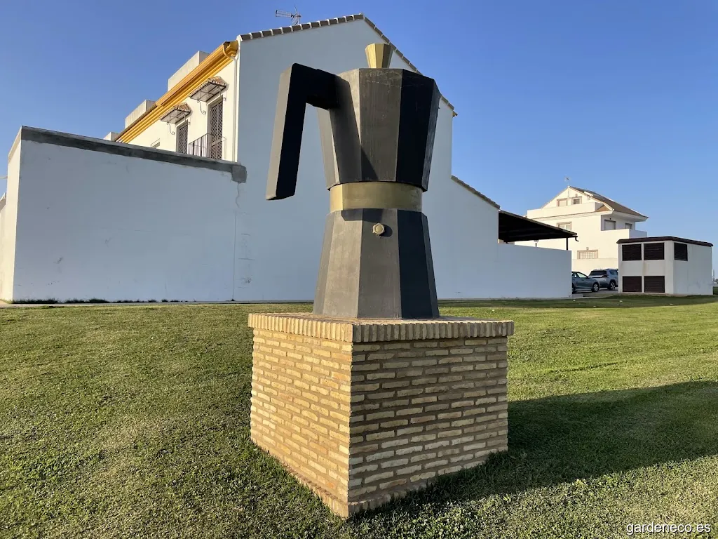 Escultura de Cafetera italiana