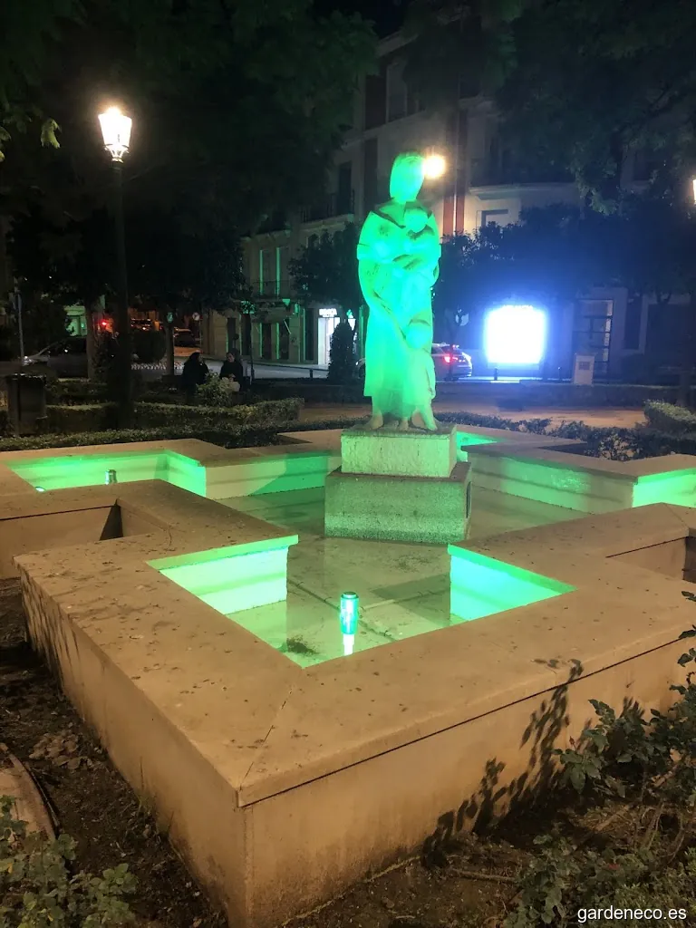 Fuente "La maternidad"