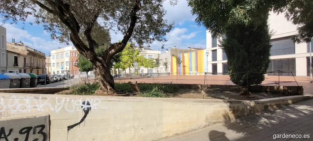 Monument a la trobada interreligiosa