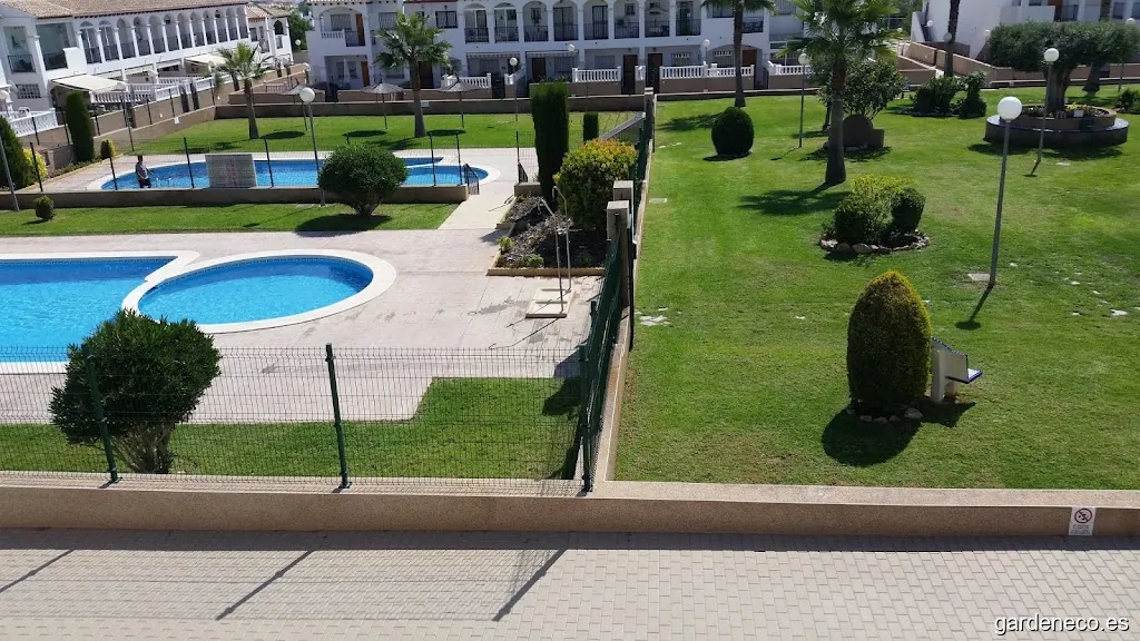 Emotions Mantenimiento de Jardines y Piscinas