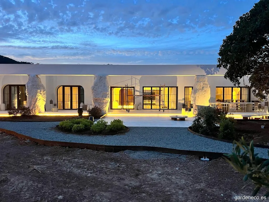 Ibiza Jardinería | Diseño y Mantenimiento de jardines