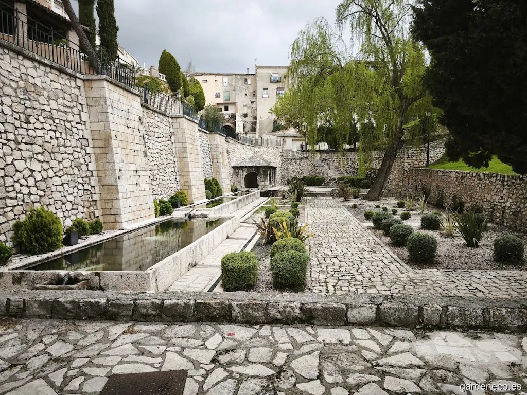 Fuente y Jardines del Zacatín